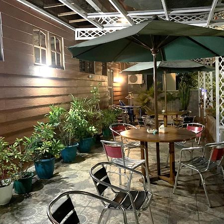 לבואן באג'ו Bajo Nature Backpackers מראה חיצוני תמונה