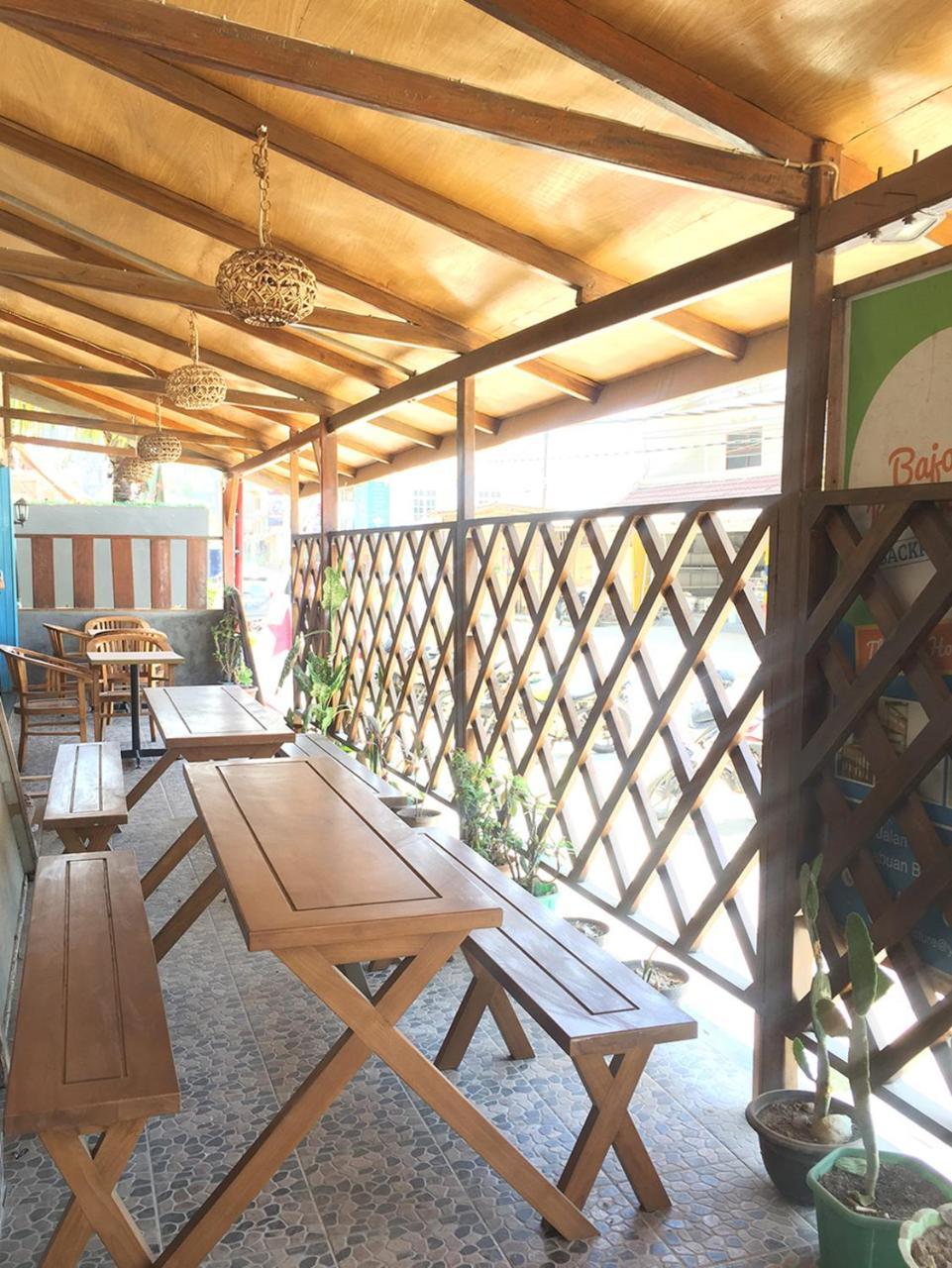 לבואן באג'ו Bajo Nature Backpackers מראה חיצוני תמונה